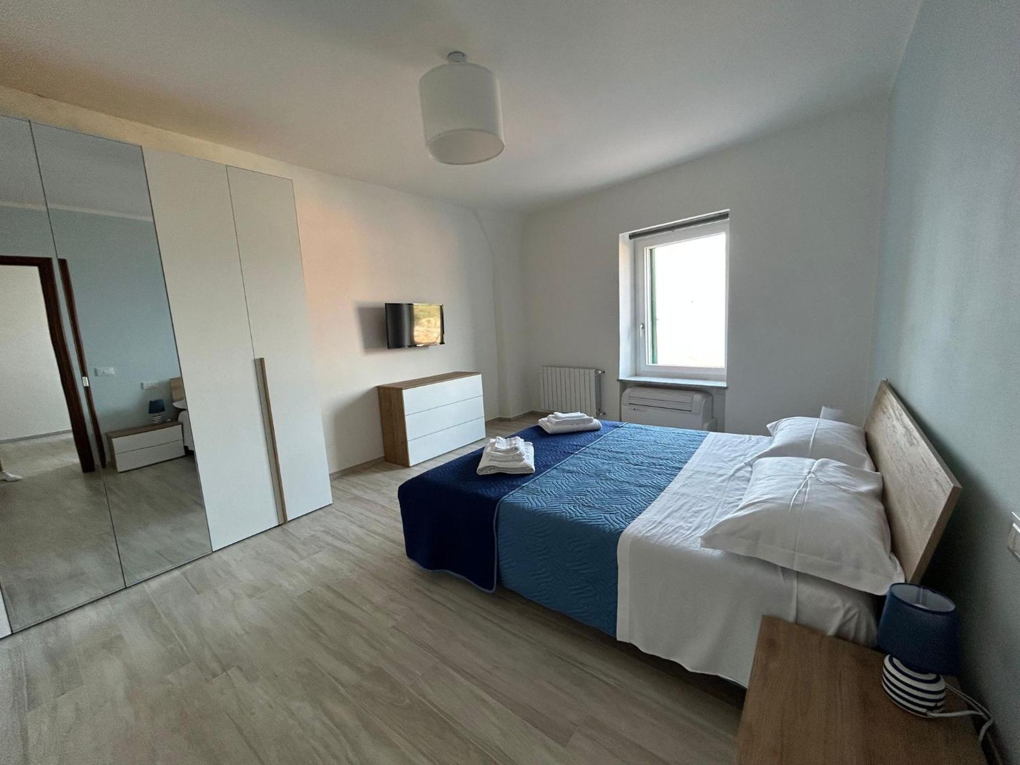Casa Vacanze Merletto Imperia Bagian luar foto