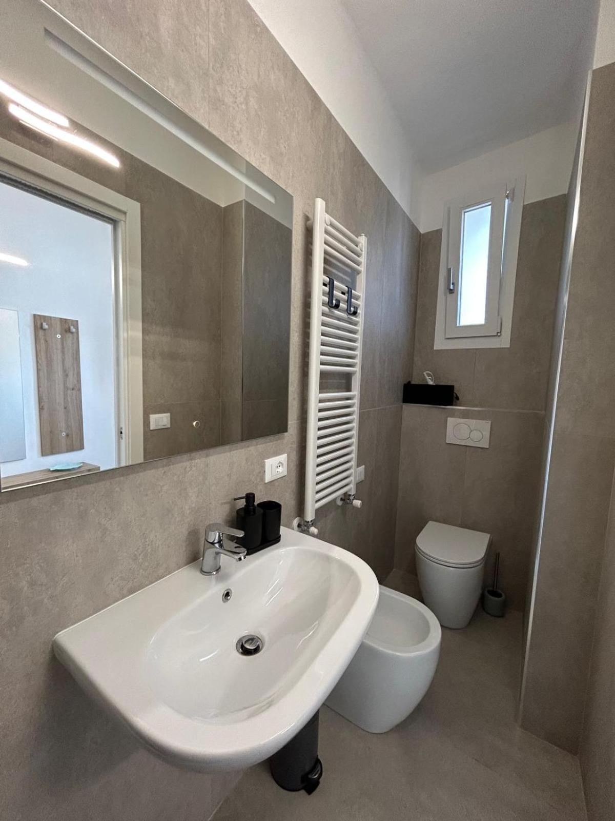 Casa Vacanze Merletto Imperia Bagian luar foto